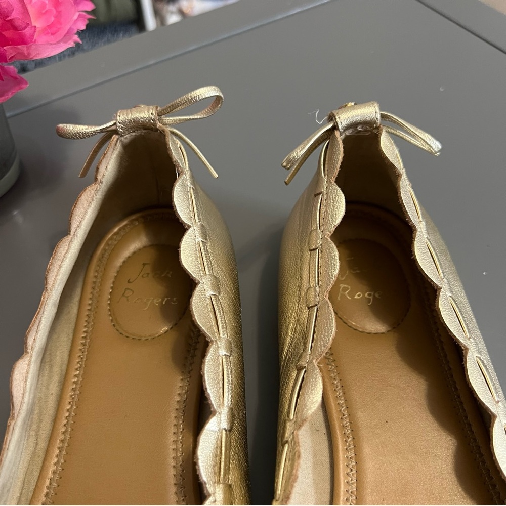 Jack Rogers Lucie Gold Metallic Leather Scalloped Ballet Flats with Bow Details - Picture 4 of 9